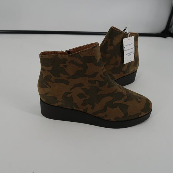 Lucky Brand Women's Camo Booties Side Zip Size 8 Waterproof Suede New with tags - Picture 6 of 10